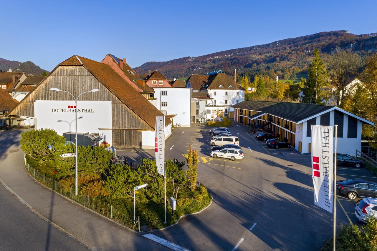Hotel Balsthal Eksteriør billede